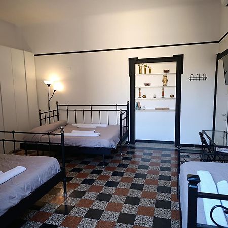מילאנו M1 Loreto Holiday Home מראה חיצוני תמונה